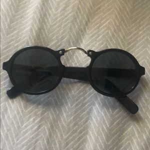 Black sunglasses